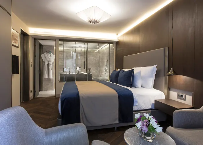 Noble22 Suites-Special CategoryAparthotel